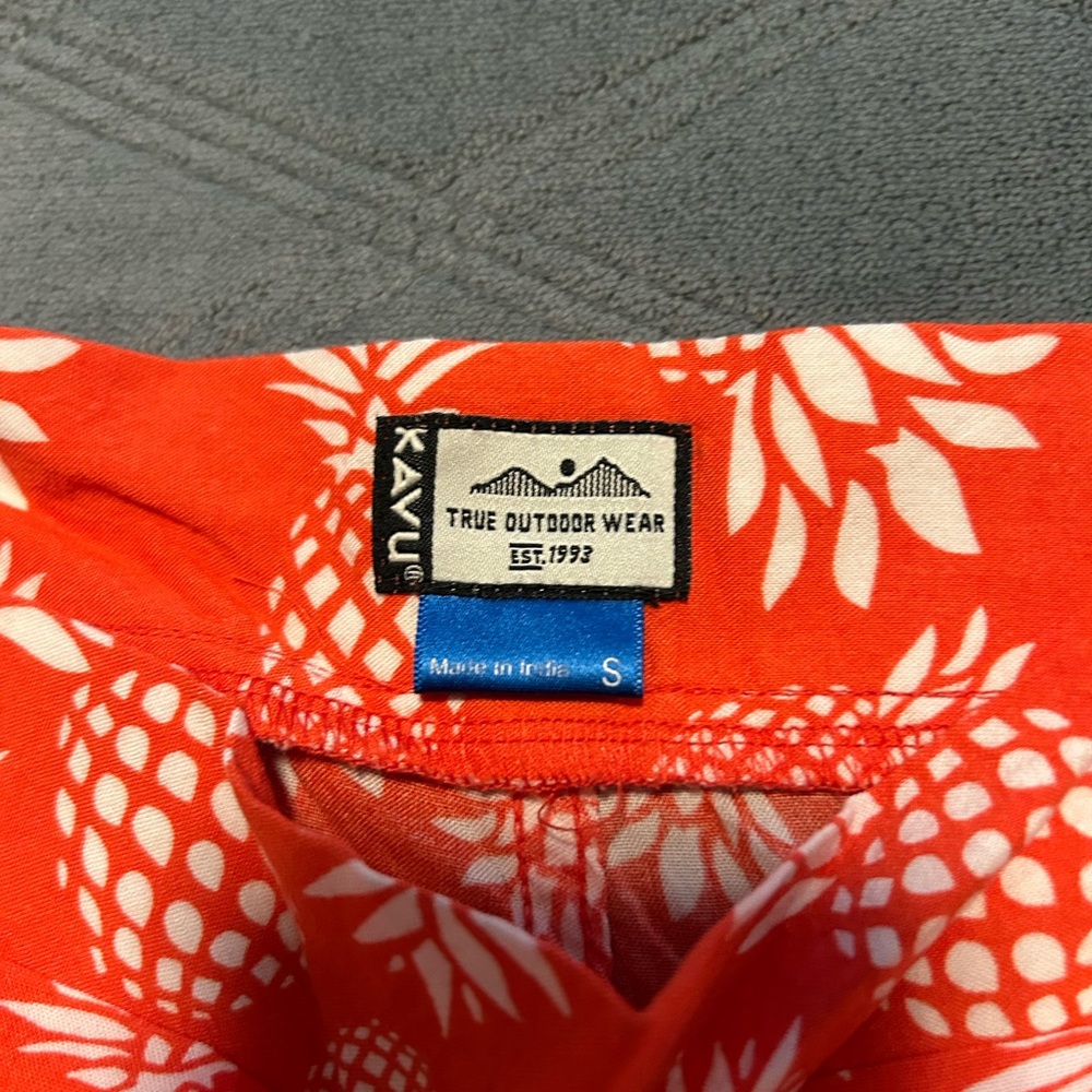 Kavu Pineapple Print Red Women's Shorts - Picture 3 of 4